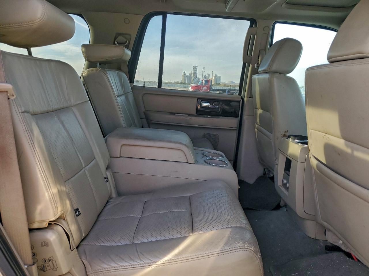 2008 LINCOLN NAVIGATOR photo 31
