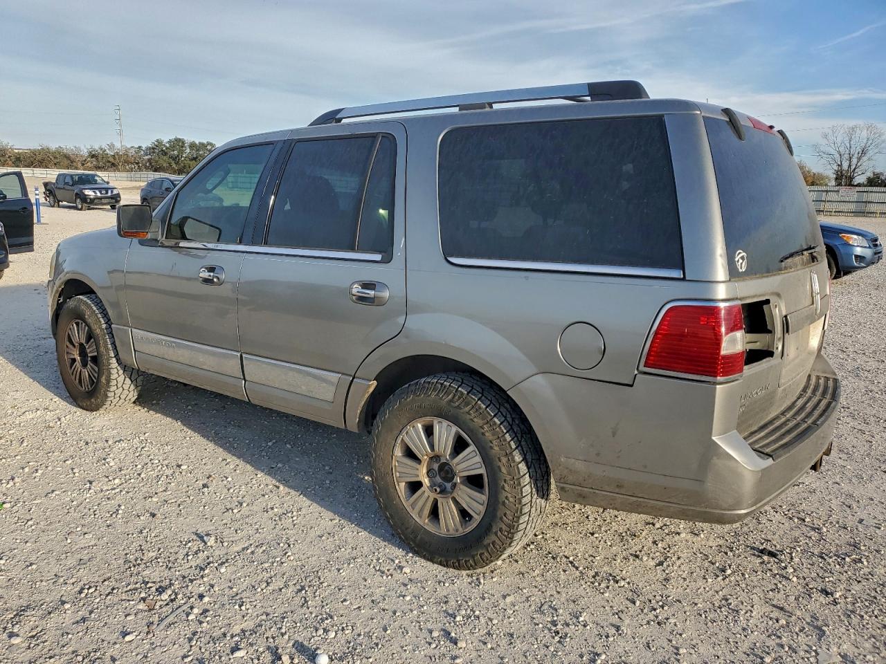 2008 LINCOLN NAVIGATOR photo 4