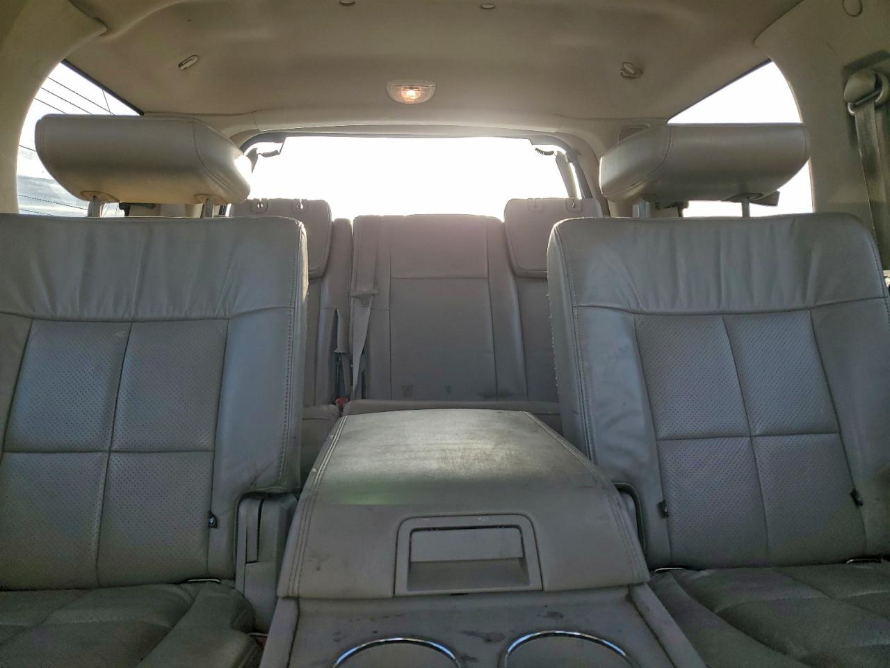 2008 LINCOLN NAVIGATOR photo 28