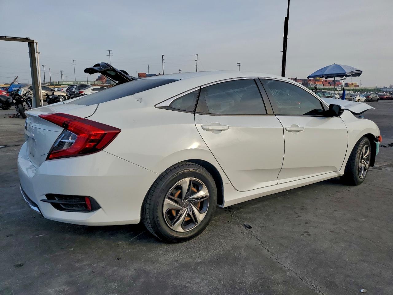2020 HONDA CIVIC LX photo 3