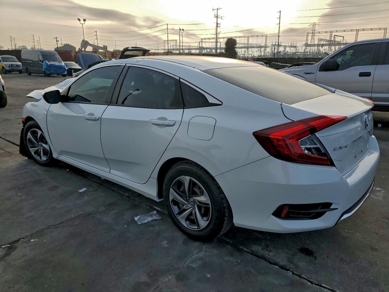 2020 HONDA CIVIC LX photo 2