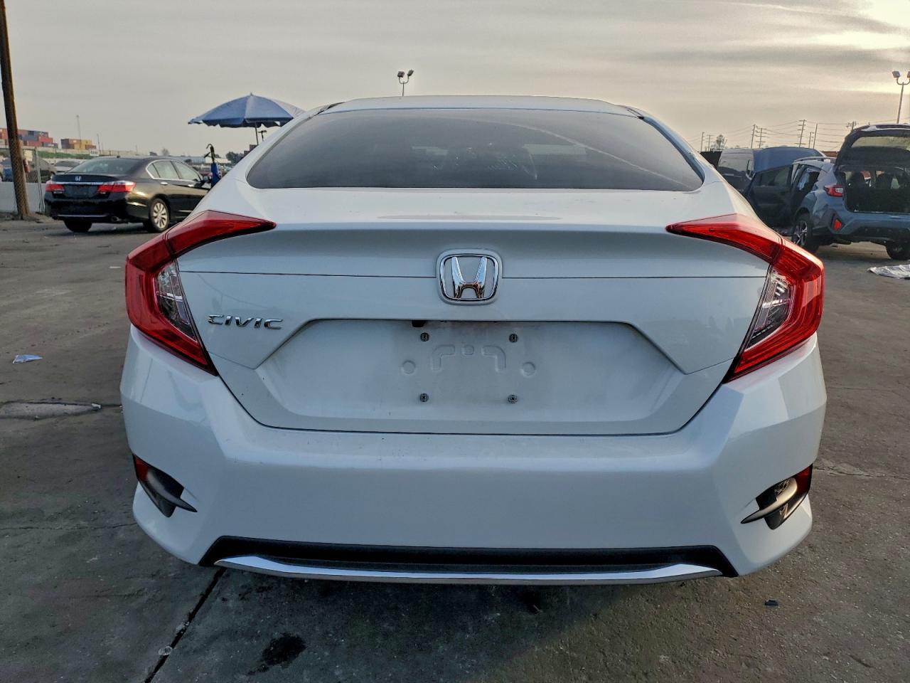 2020 HONDA CIVIC LX photo 6