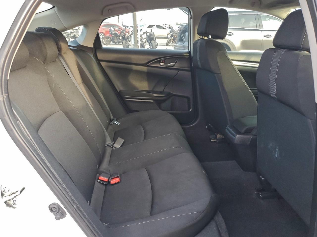 2020 HONDA CIVIC LX photo 10
