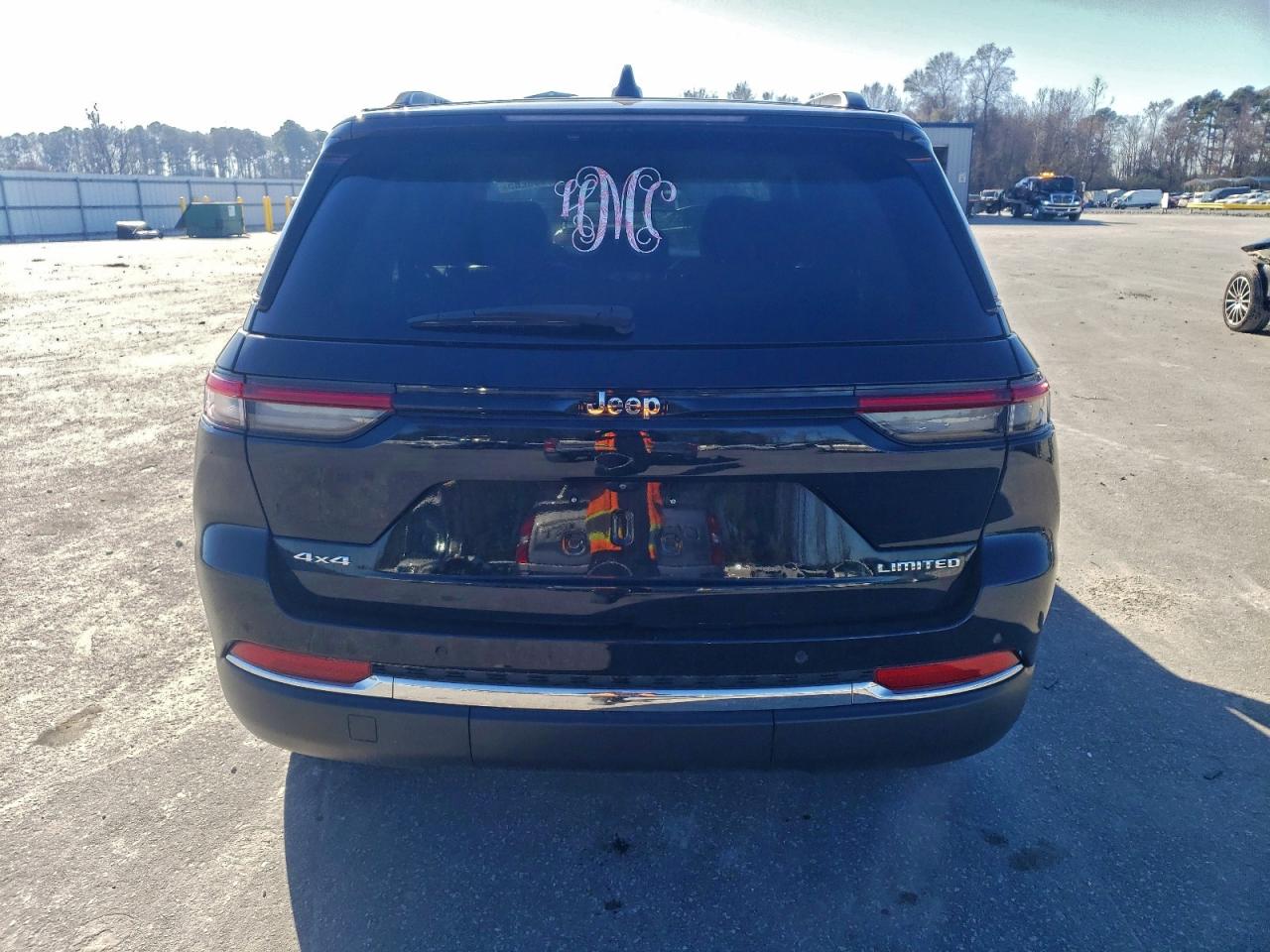 2023 JEEP GRAND CHEROKEE LIMITED photo 6