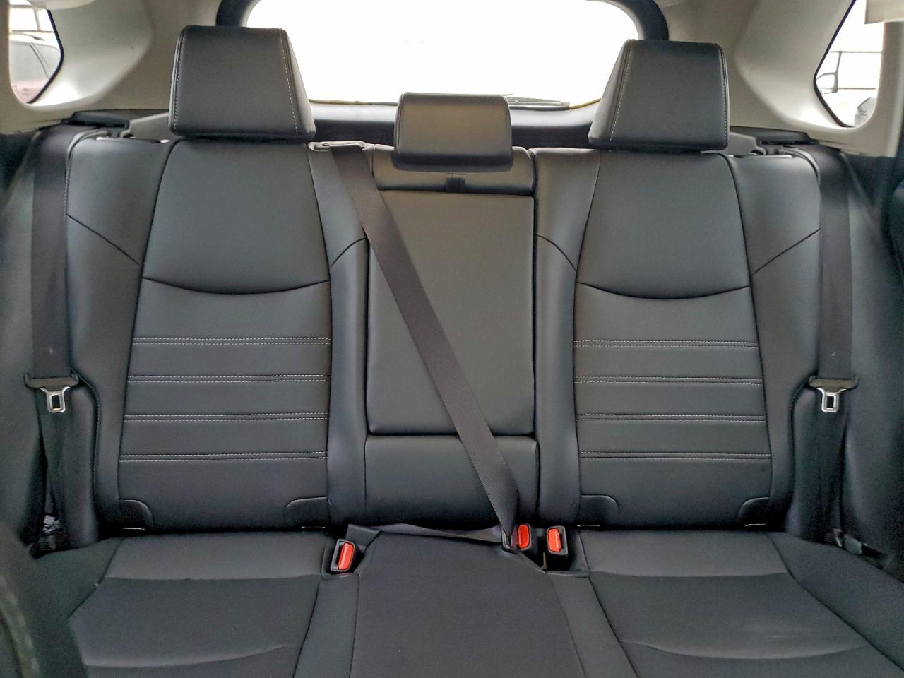 2025 TOYOTA RAV4 XLE PREMIUM photo 10