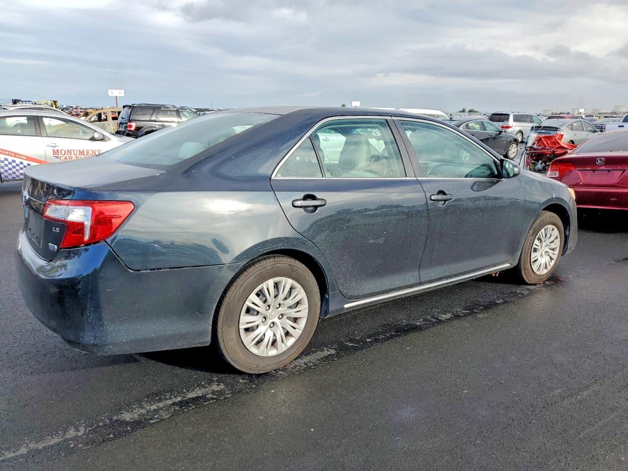 2013 TOYOTA CAMRY HYBRID photo 5