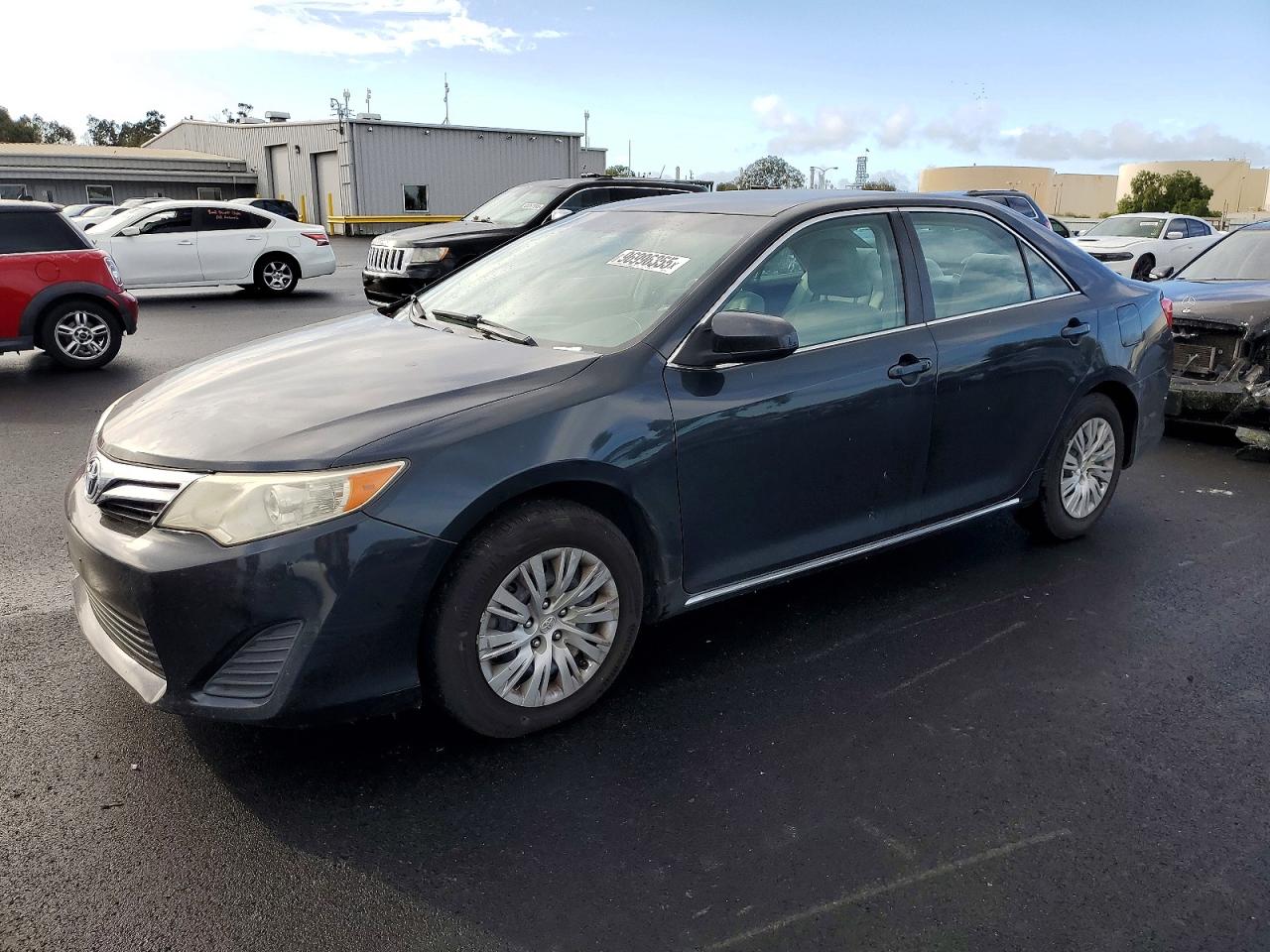 2013 TOYOTA CAMRY