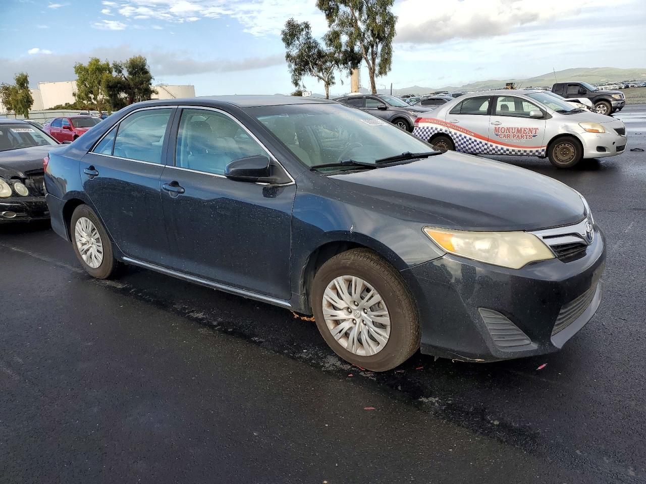 2013 TOYOTA CAMRY HYBRID photo 7