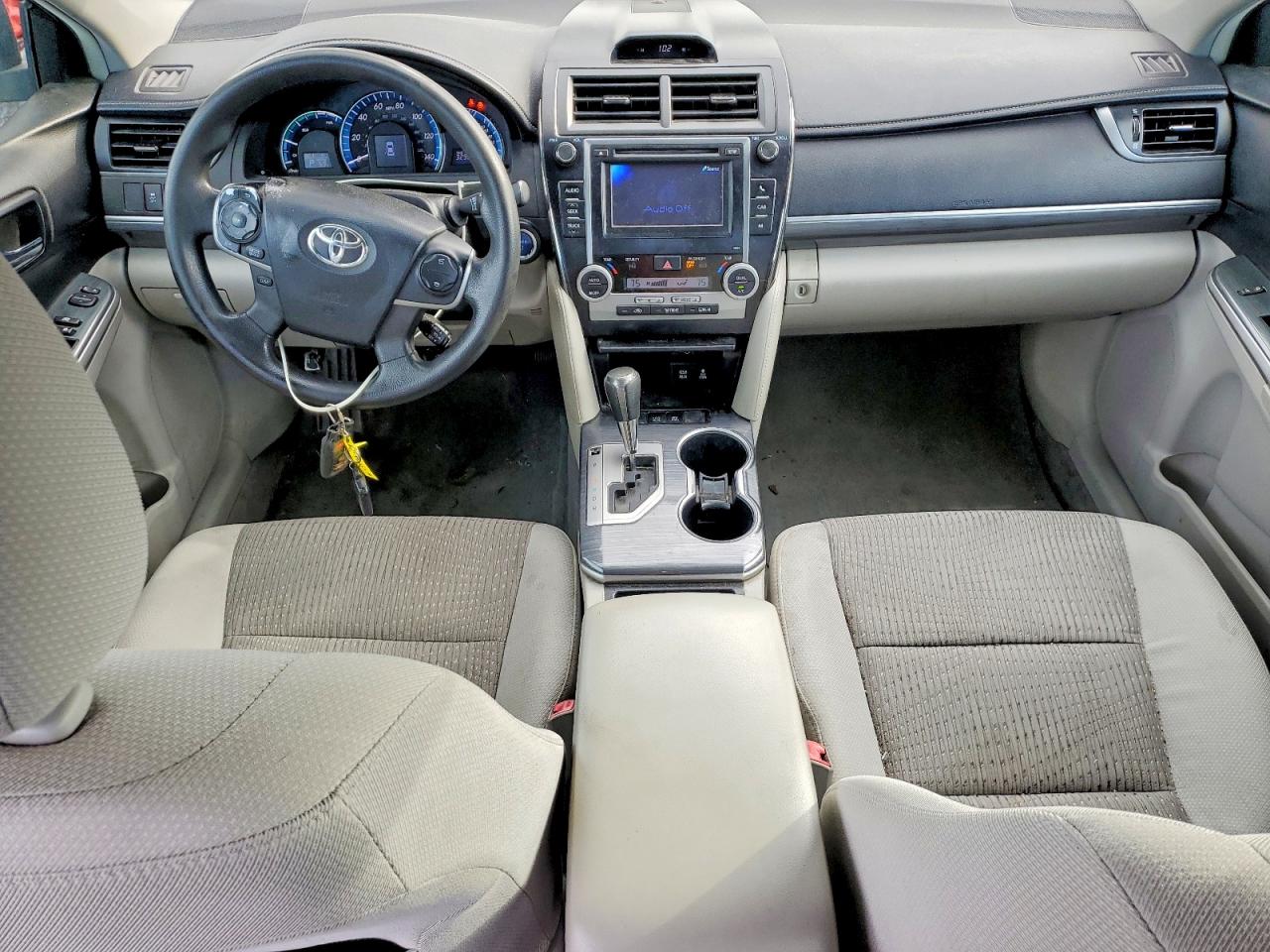 2013 TOYOTA CAMRY HYBRID photo 15