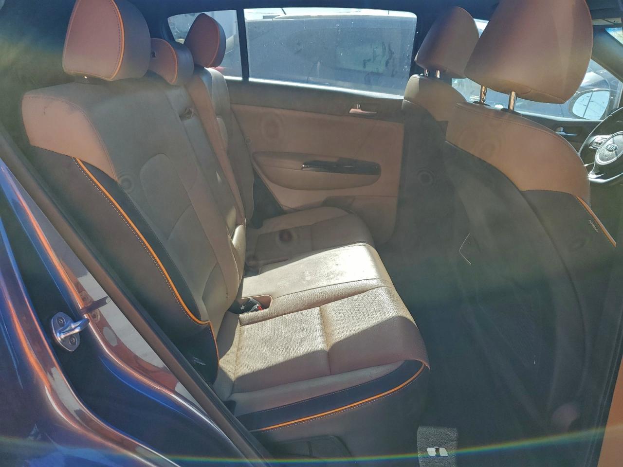 2018 KIA SPORTAGE SX photo 11