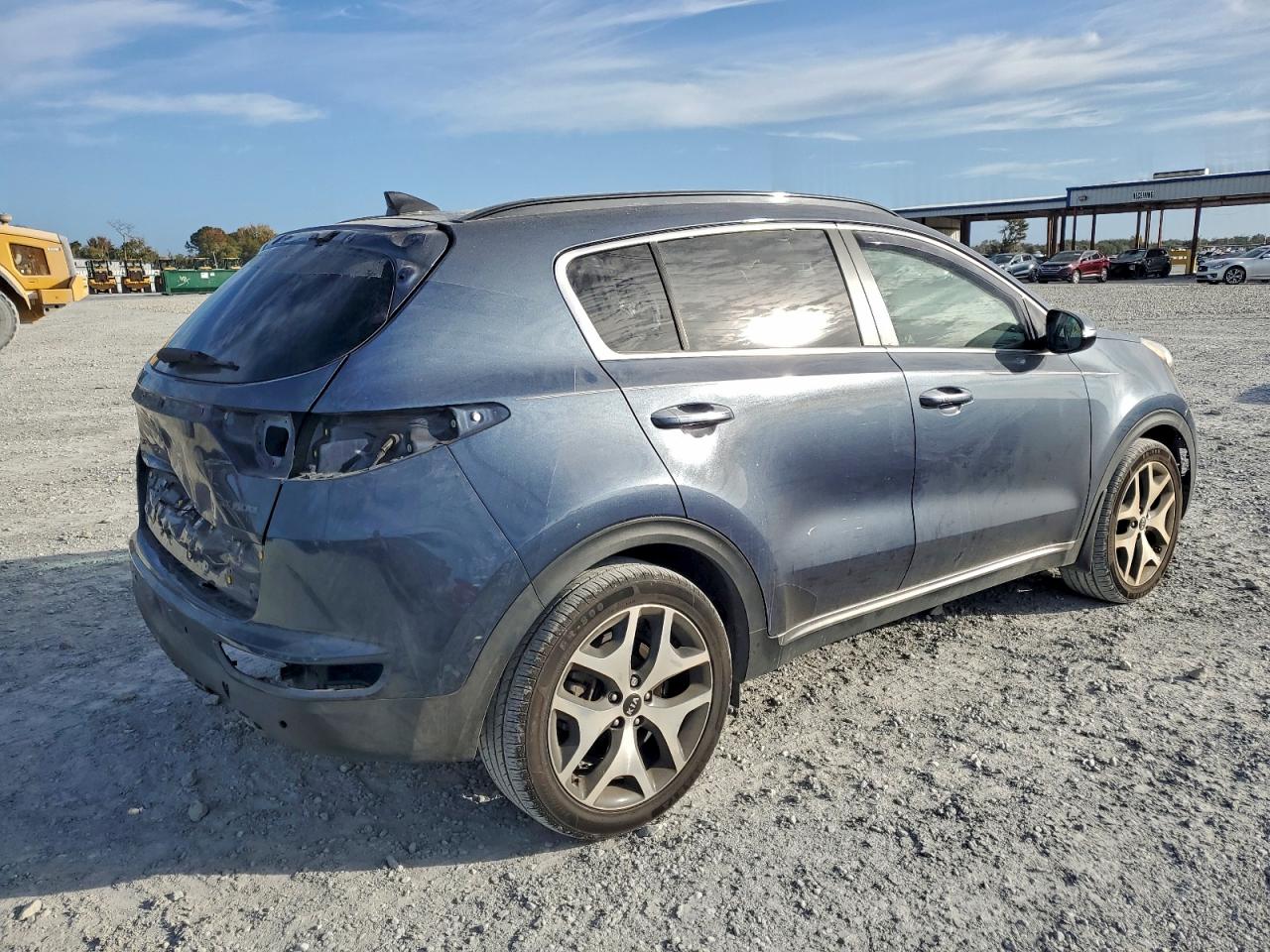 2018 KIA SPORTAGE SX photo 3