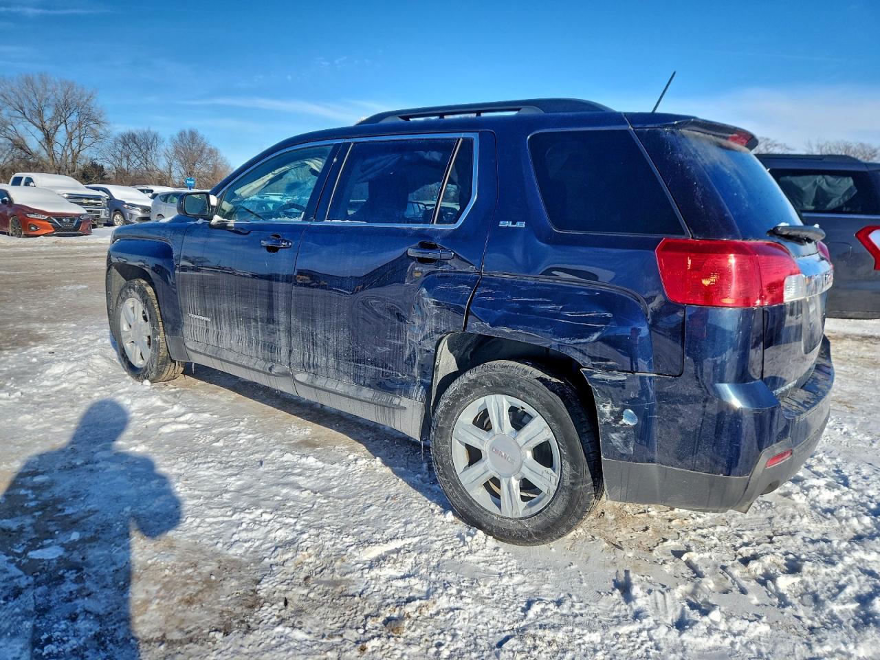 2015 GMC TERRAIN SLE photo 3