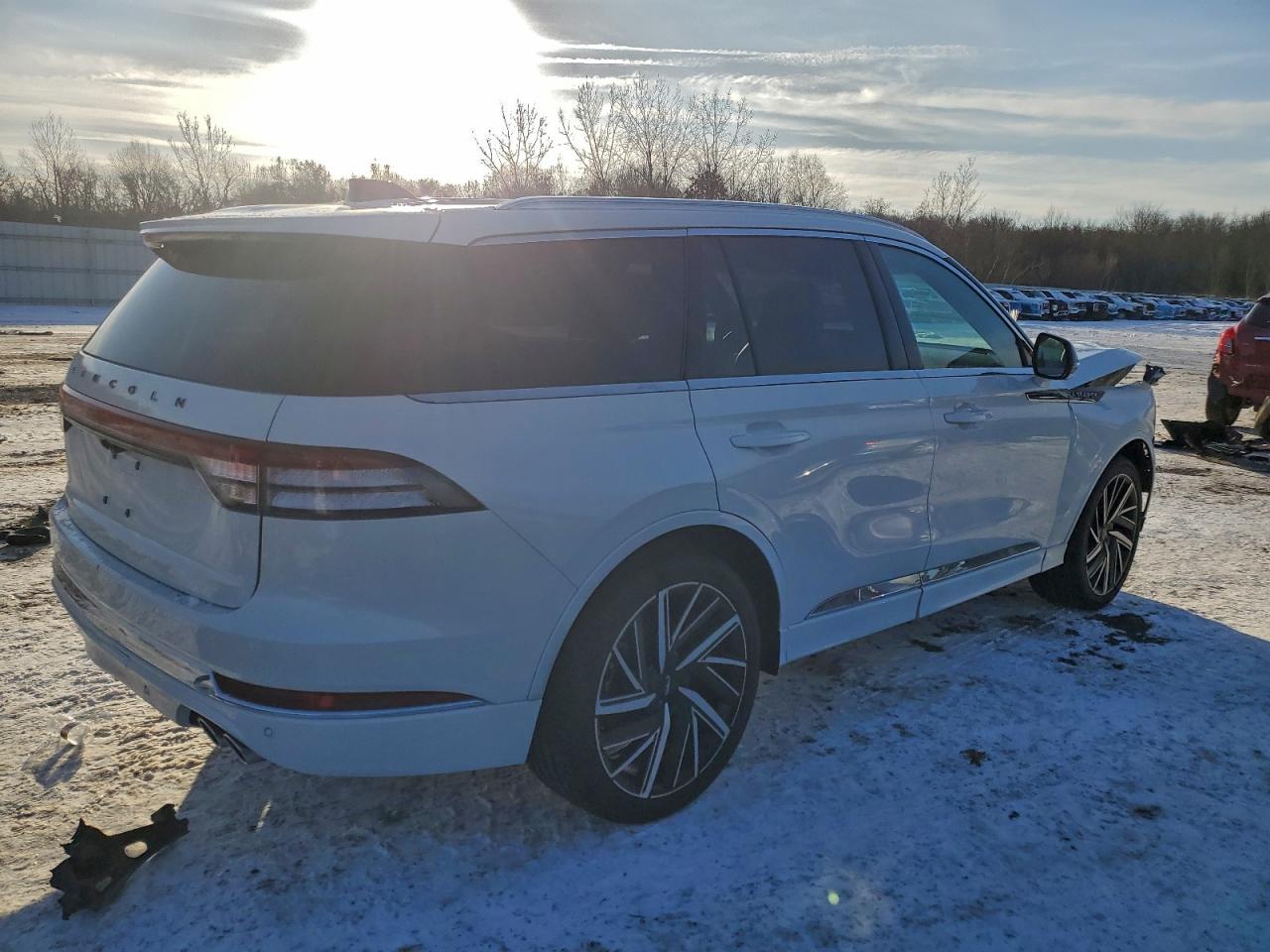 2025 LINCOLN AVIATOR BLACK LABEL photo 5