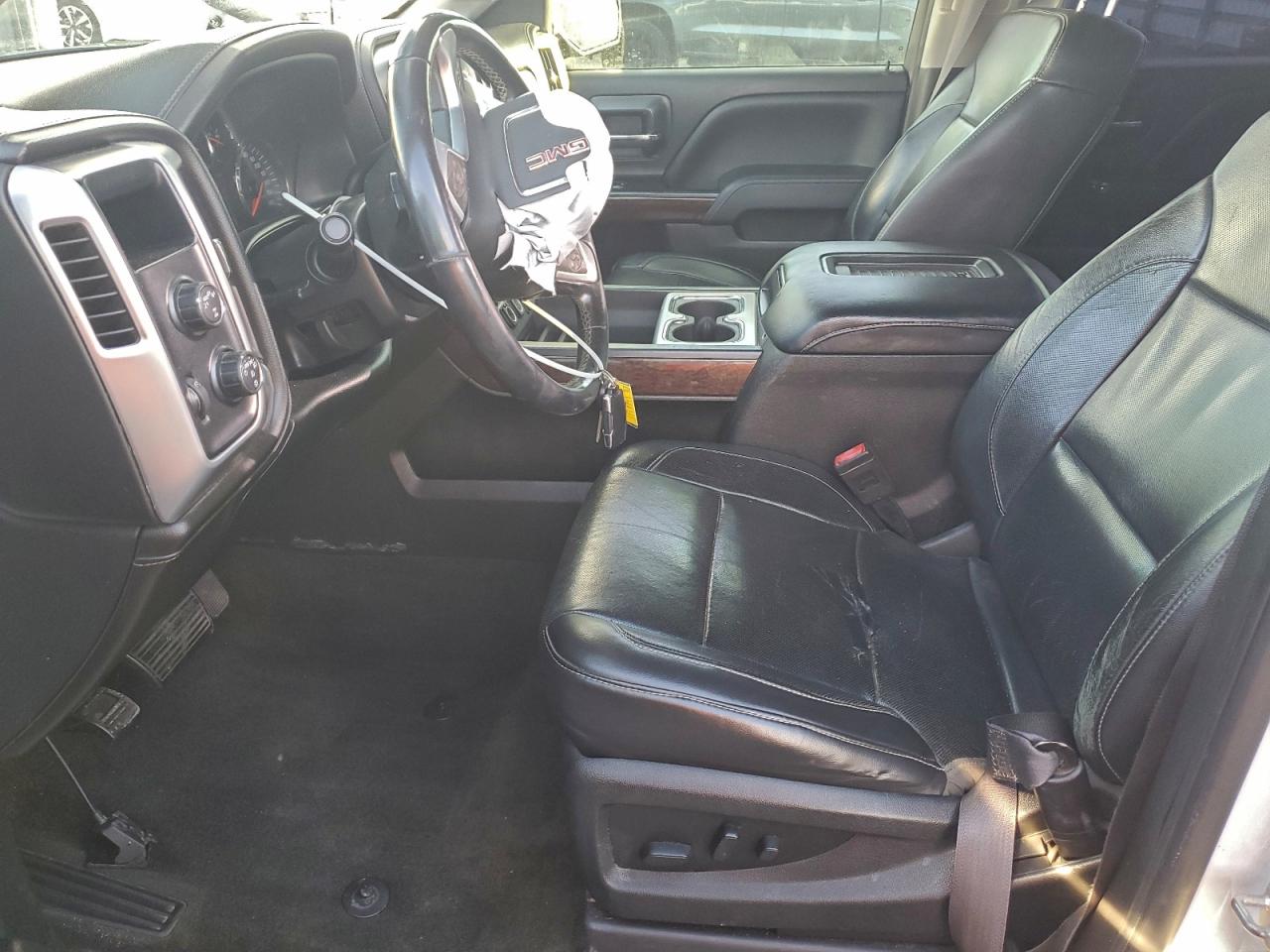 2017 GMC SIERRA K1500 SLT photo 13