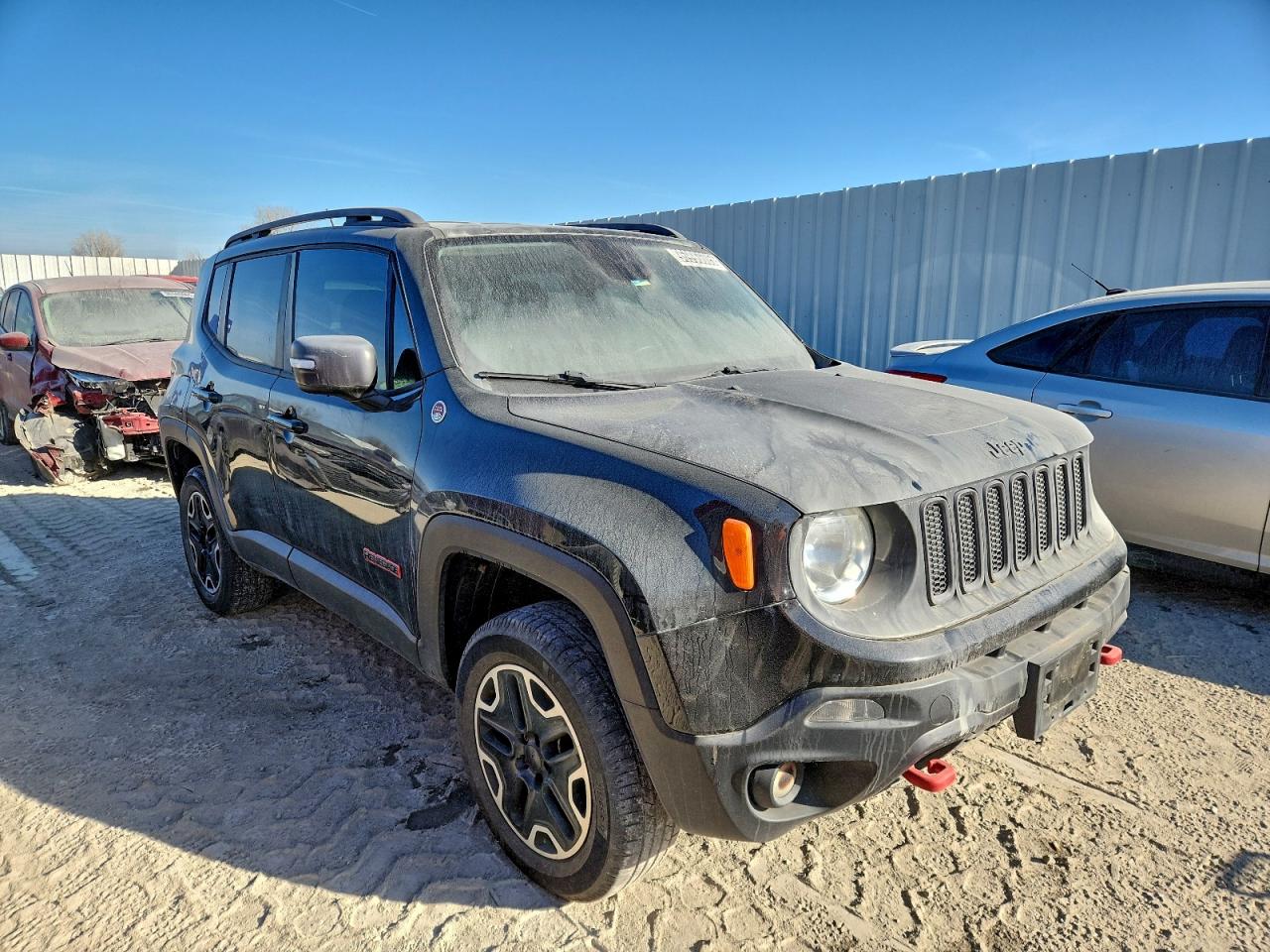 2015 JEEP RENEGADE TRAILHAWK photo 4
