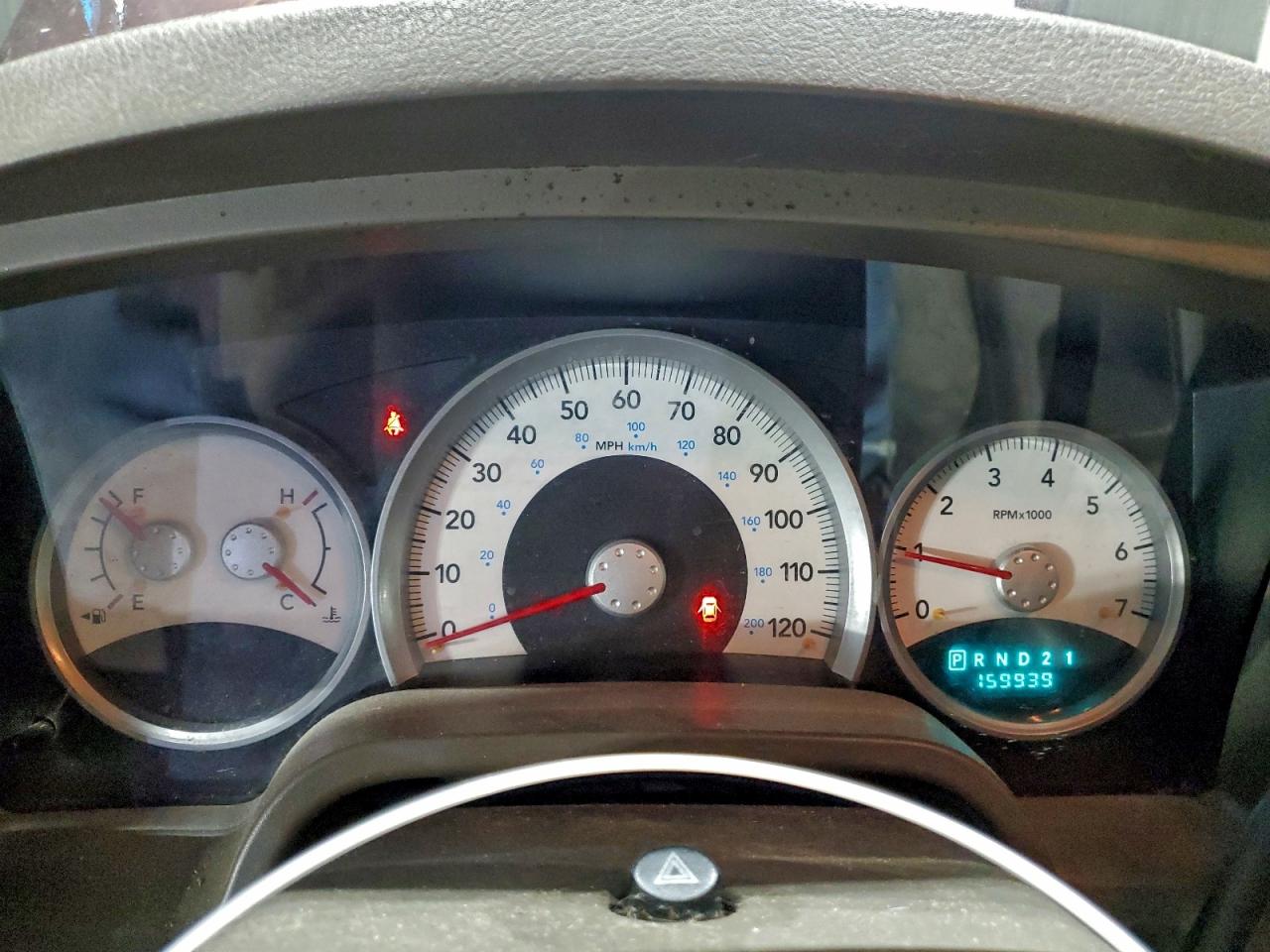 2005 DODGE DAKOTA QUAD SLT photo 9