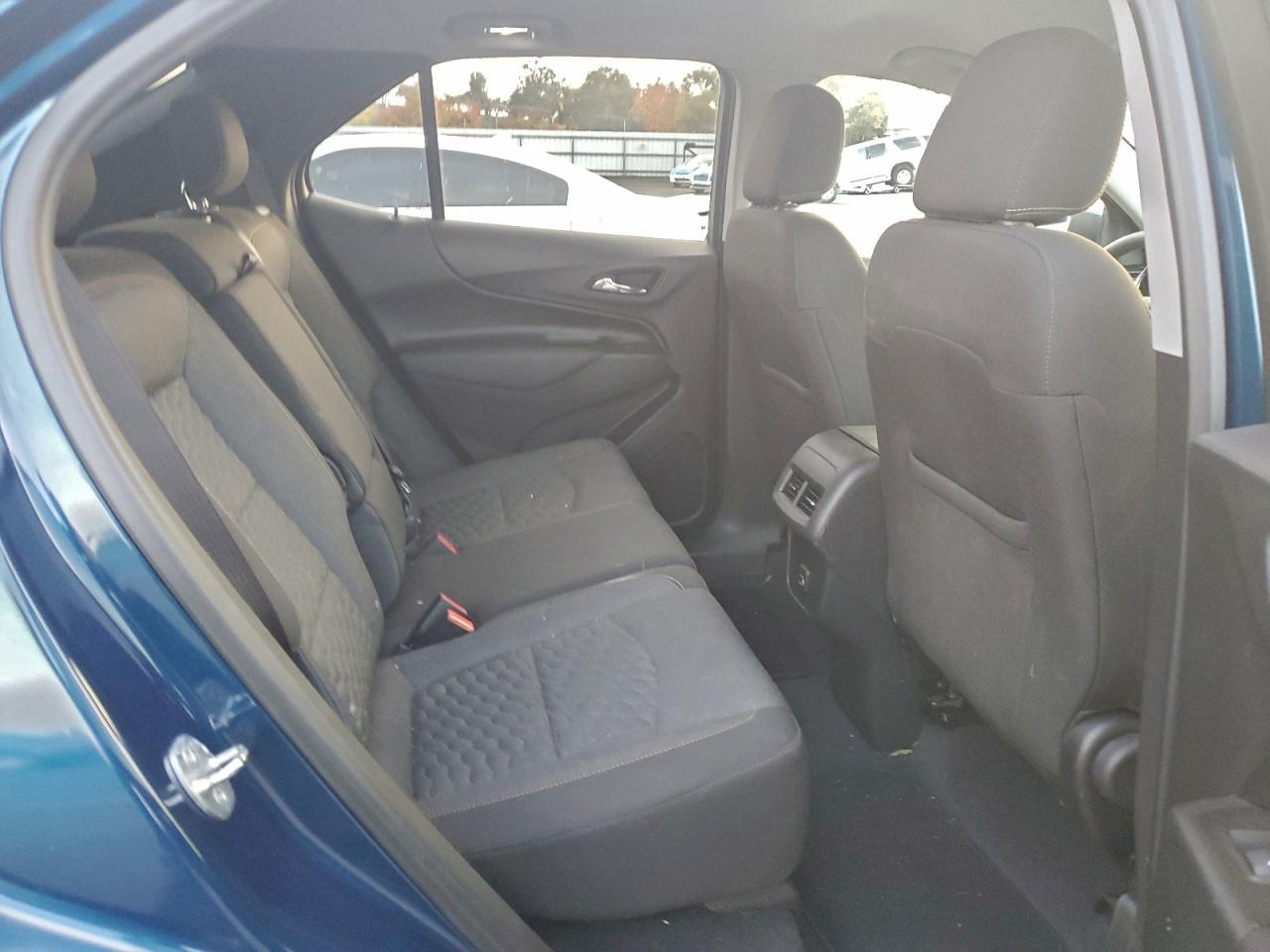 2020 CHEVROLET EQUINOX LT photo 11