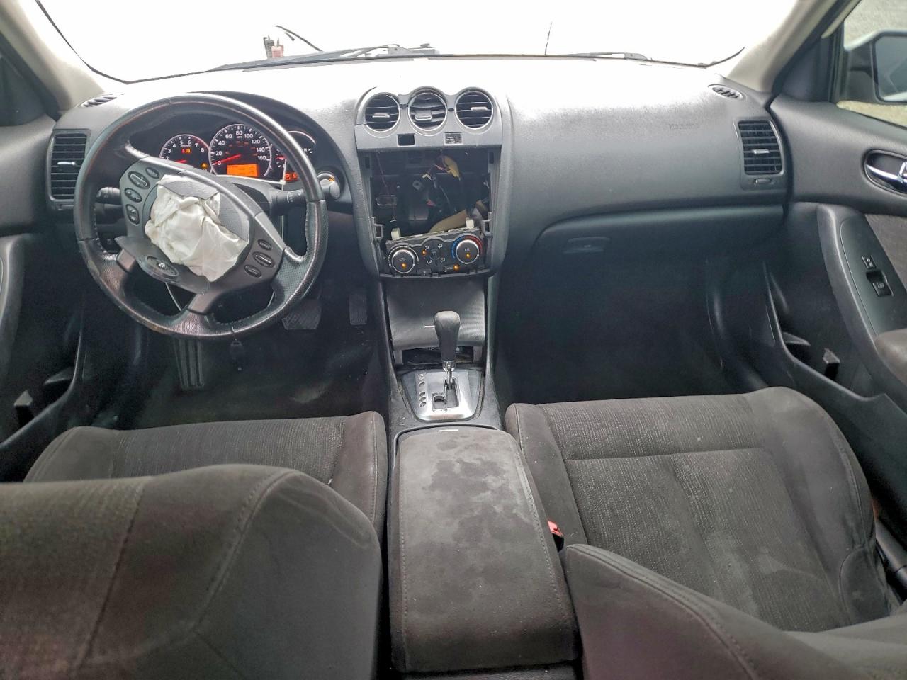2012 NISSAN ALTIMA BASE photo 8
