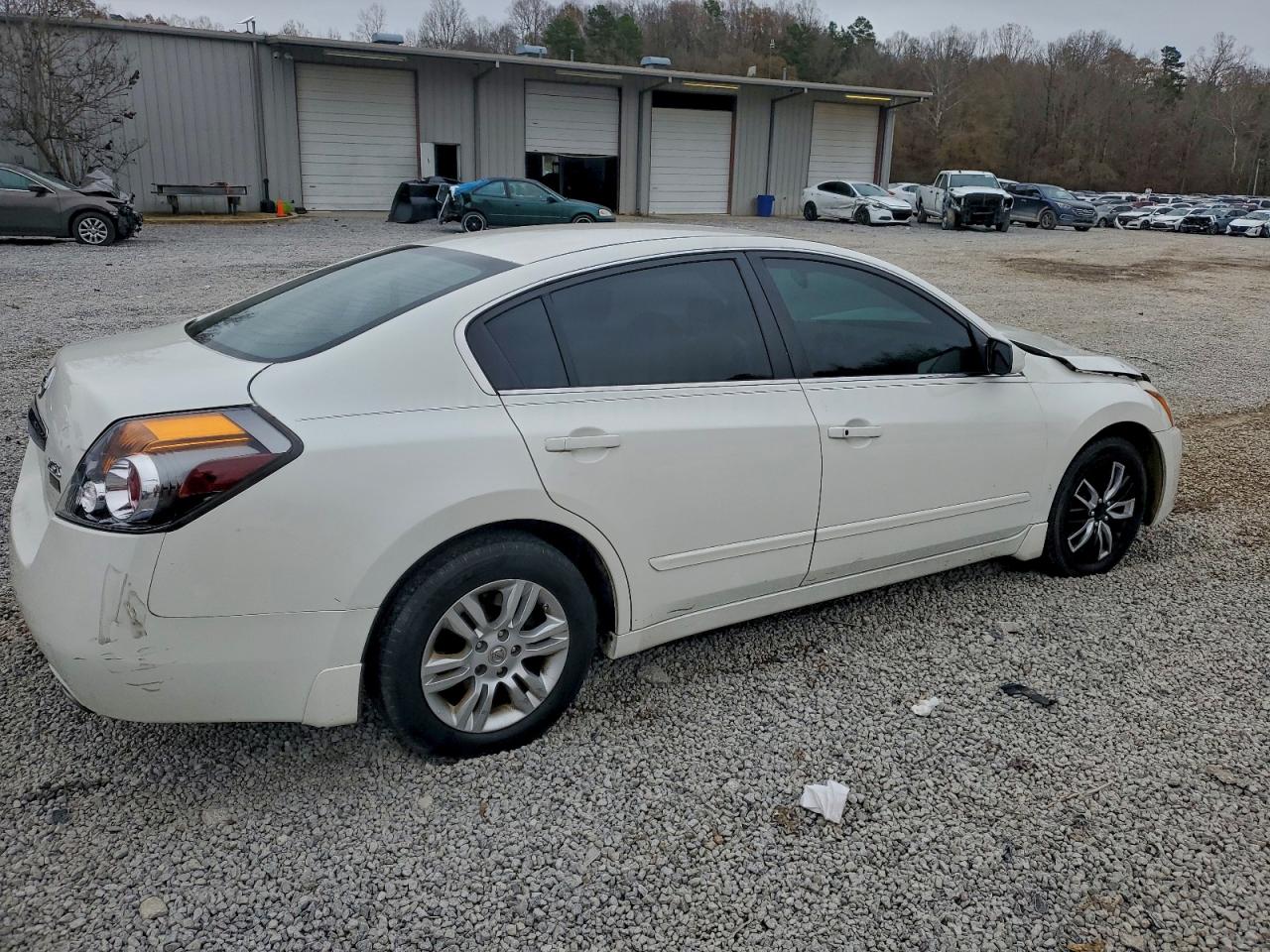 2012 NISSAN ALTIMA BASE photo 3