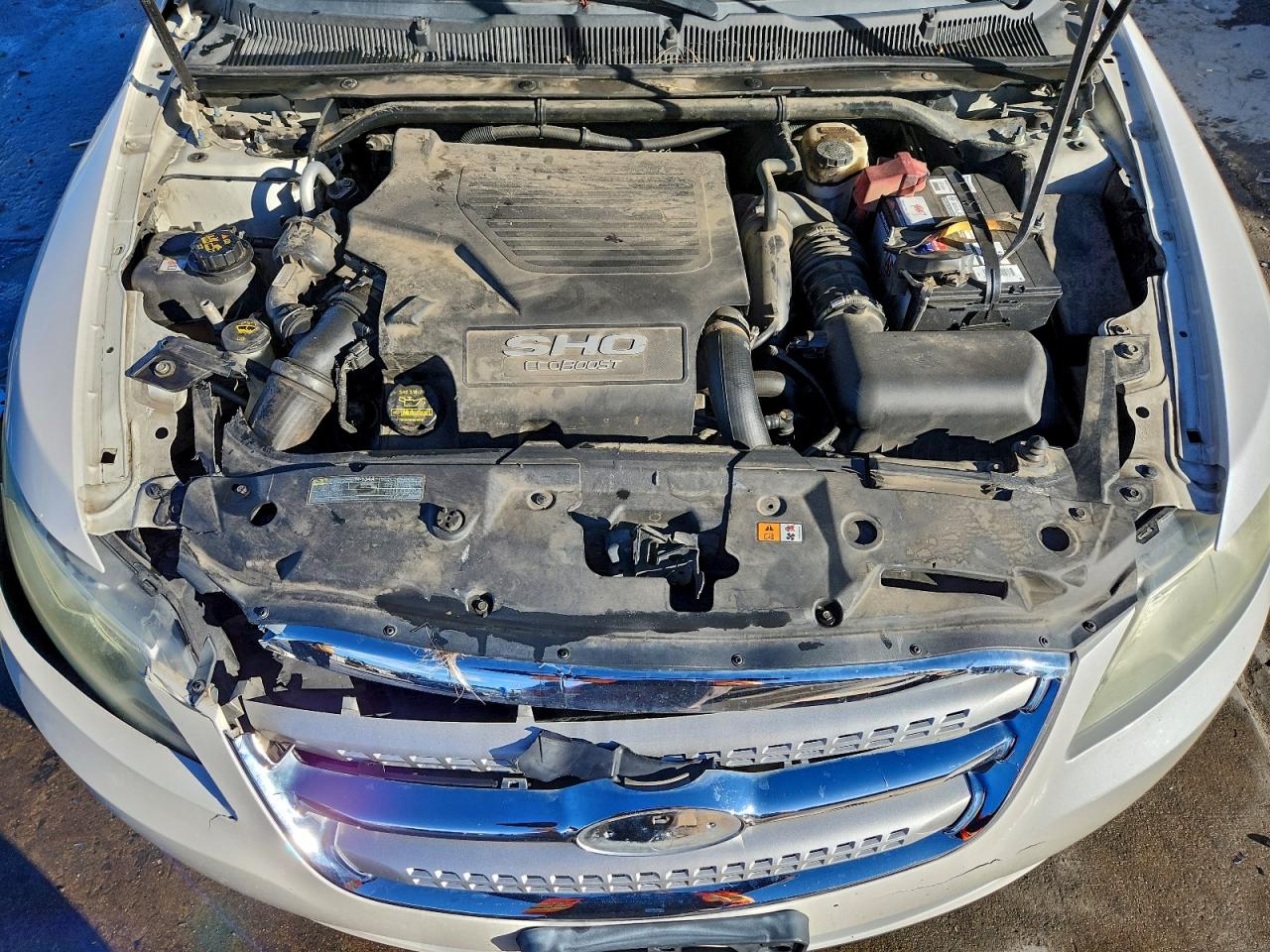 2010 FORD TAURUS SHO photo 21