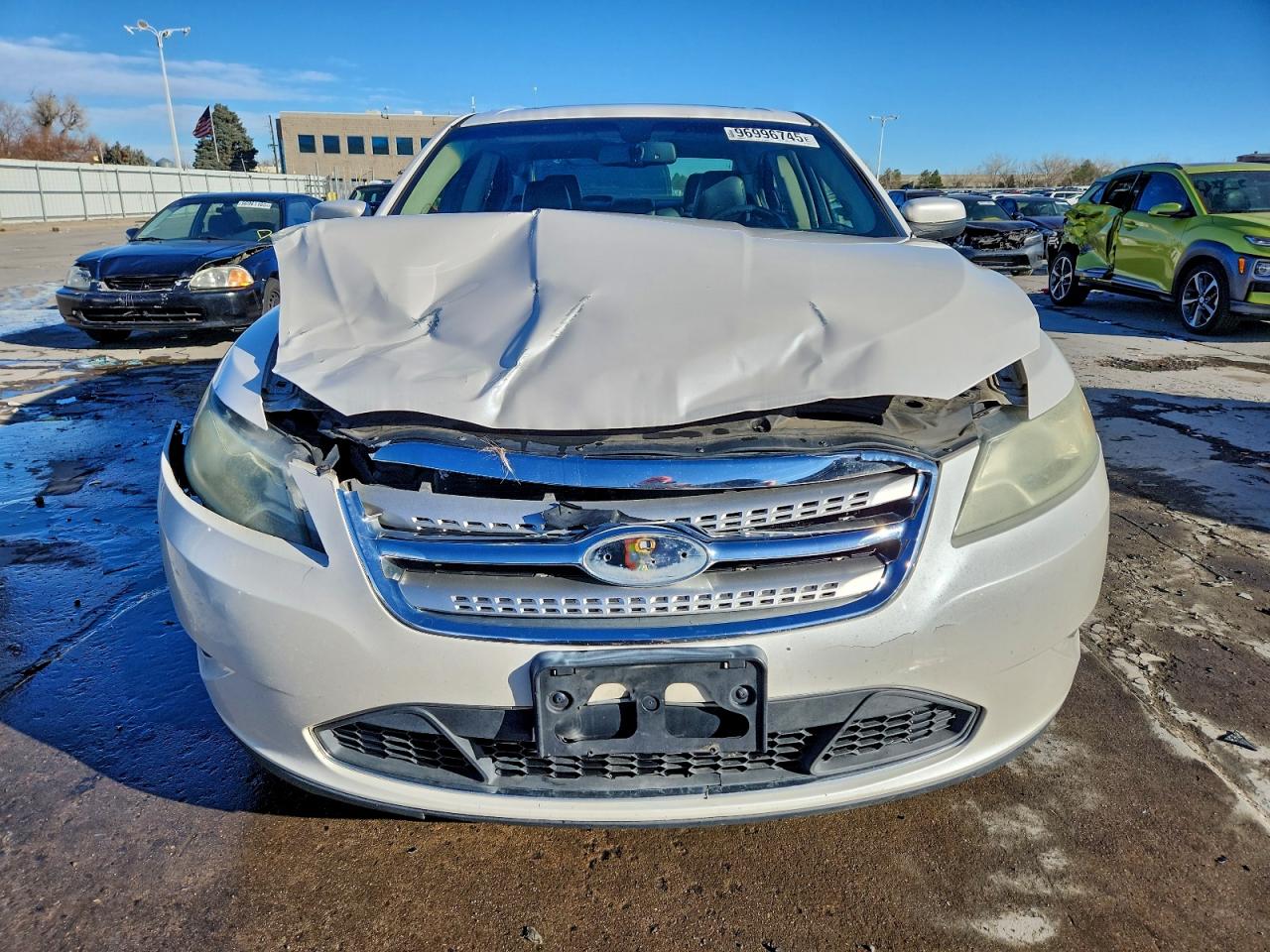 2010 FORD TAURUS SHO photo 9