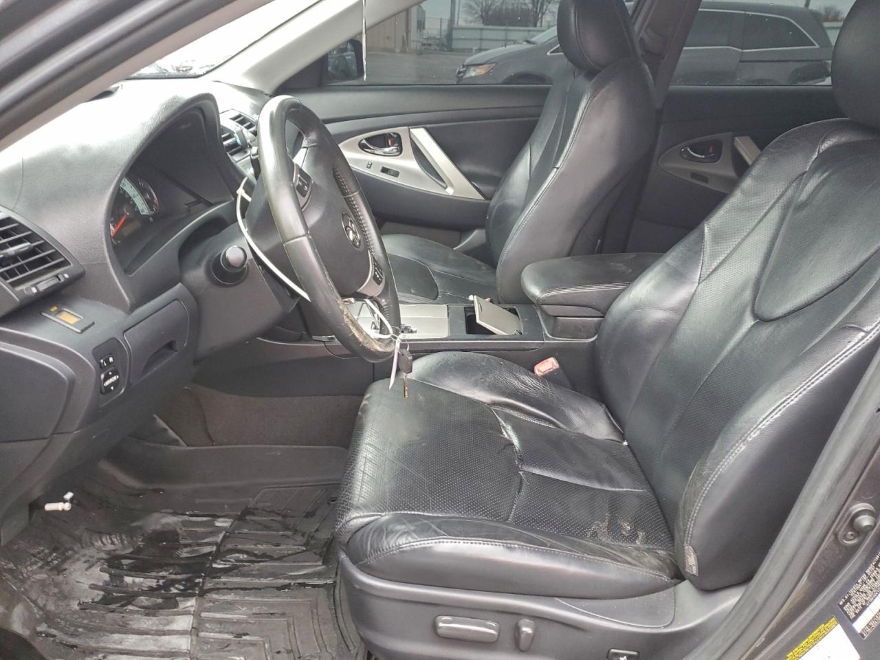 2007 TOYOTA CAMRY LE photo 7