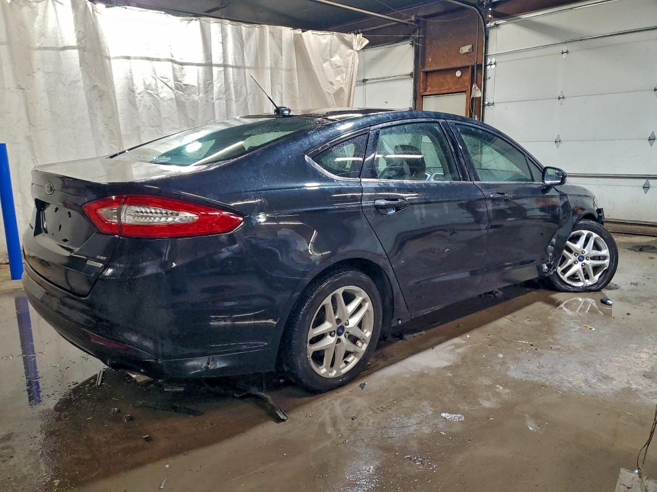 2013 FORD FUSION SE photo 3