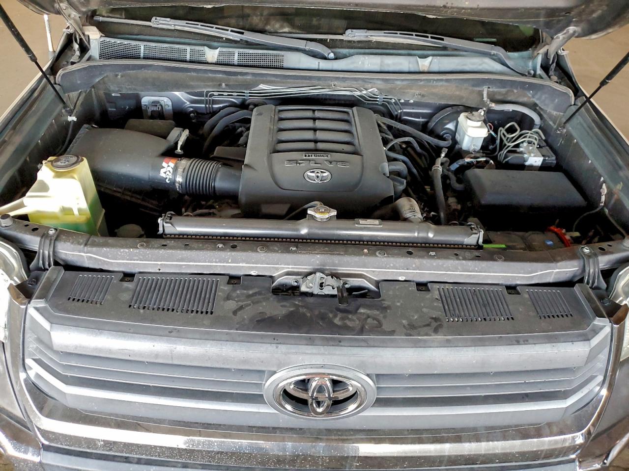 2014 TOYOTA TUNDRA CREWMAX SR5 photo 31