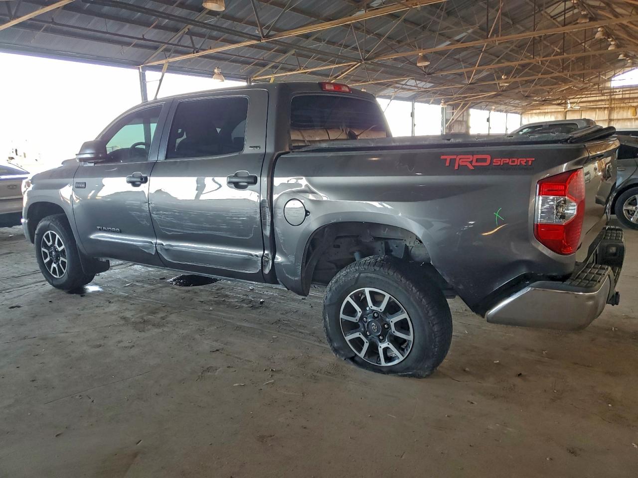 2014 TOYOTA TUNDRA CREWMAX SR5 photo 4