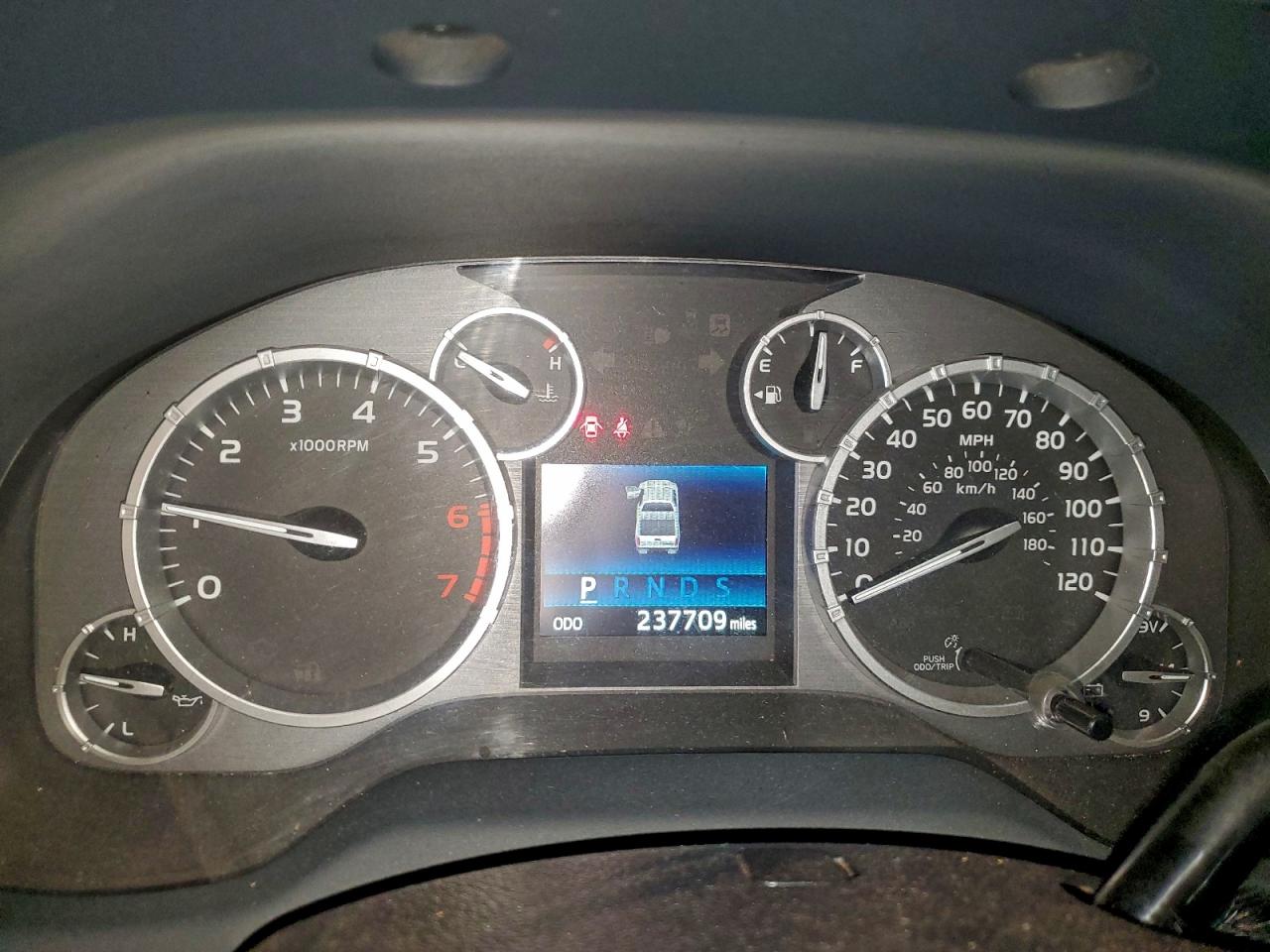 2014 TOYOTA TUNDRA CREWMAX SR5 photo 25