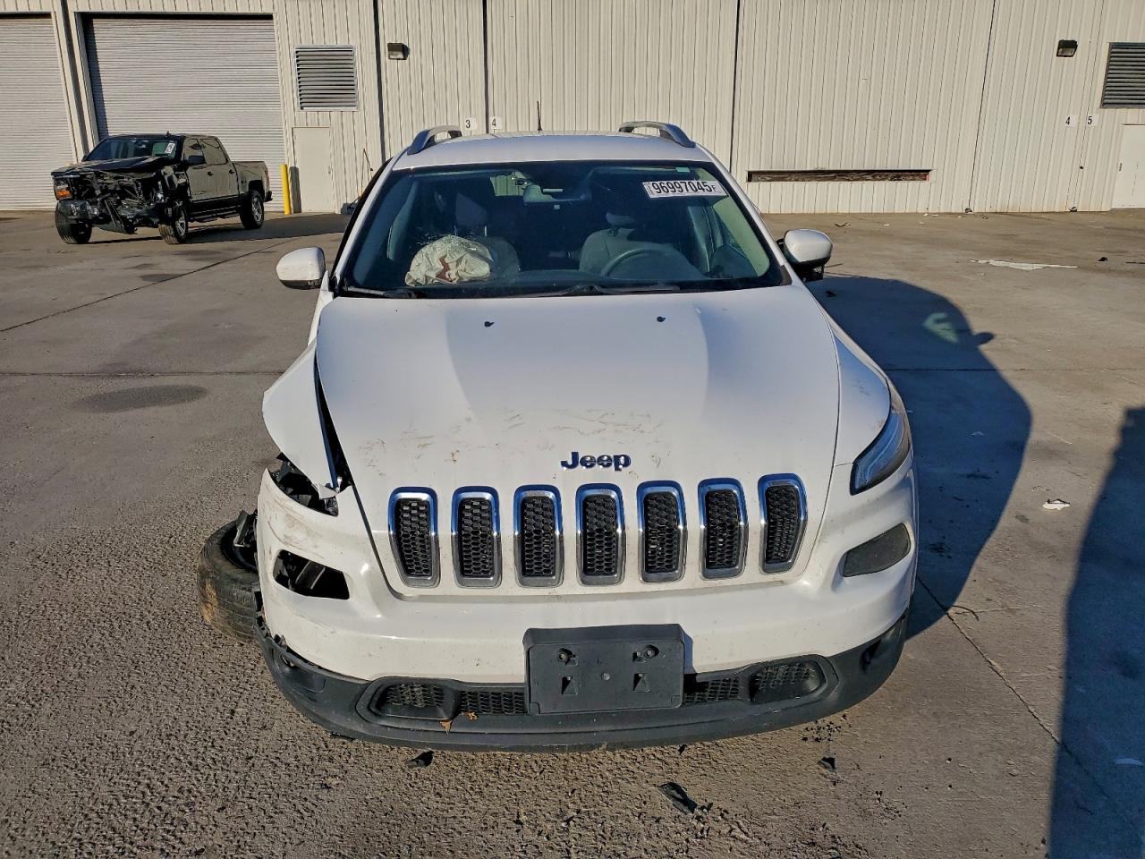 2018 JEEP CHEROKEE LATITUDE photo 9