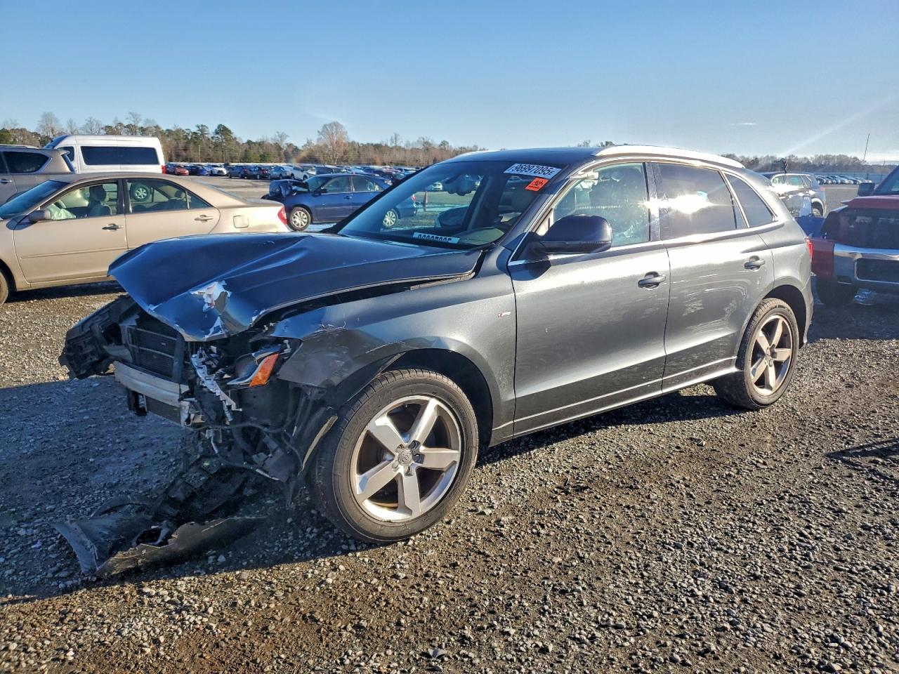 2012 AUDI Q5
