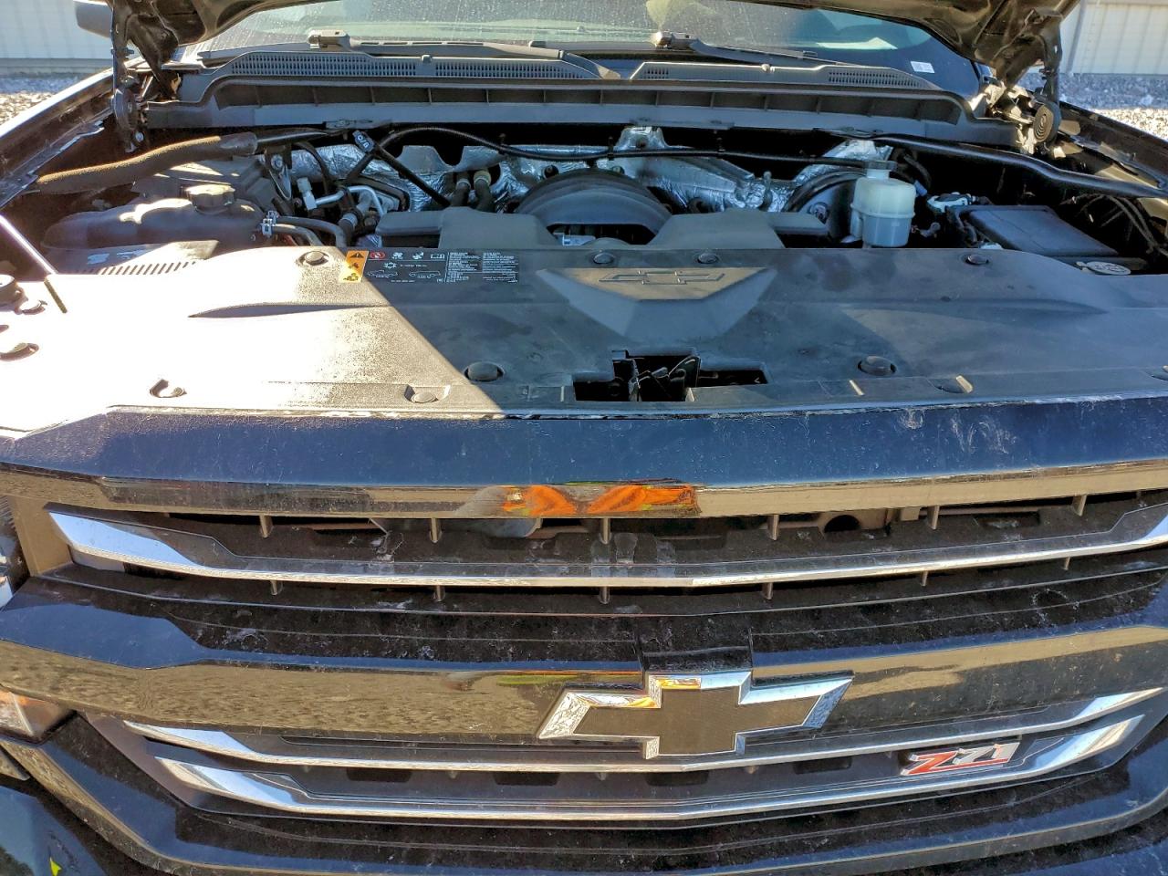 2017 CHEVROLET SILVERADO K1500 LT photo 11