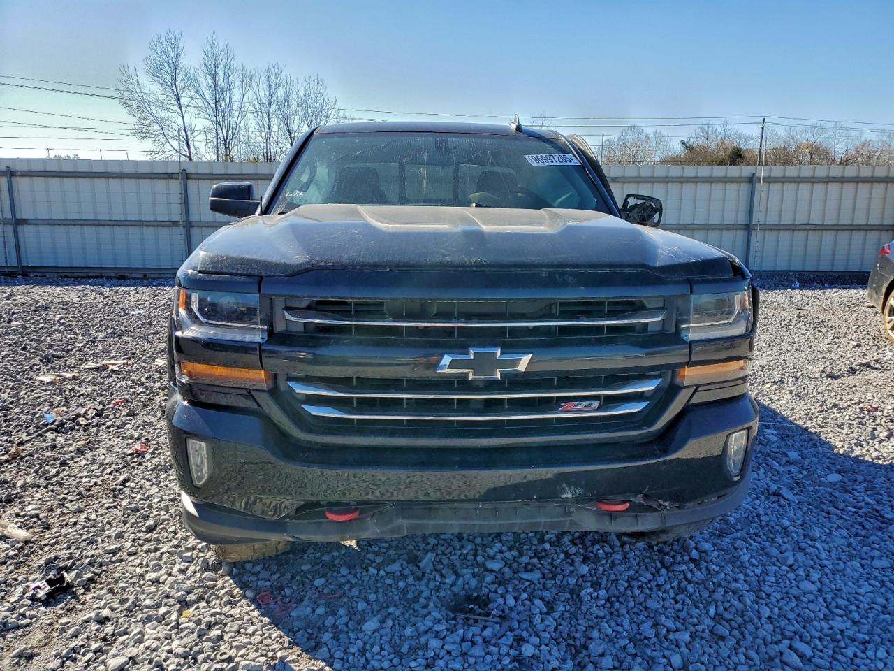 2017 CHEVROLET SILVERADO K1500 LT photo 5