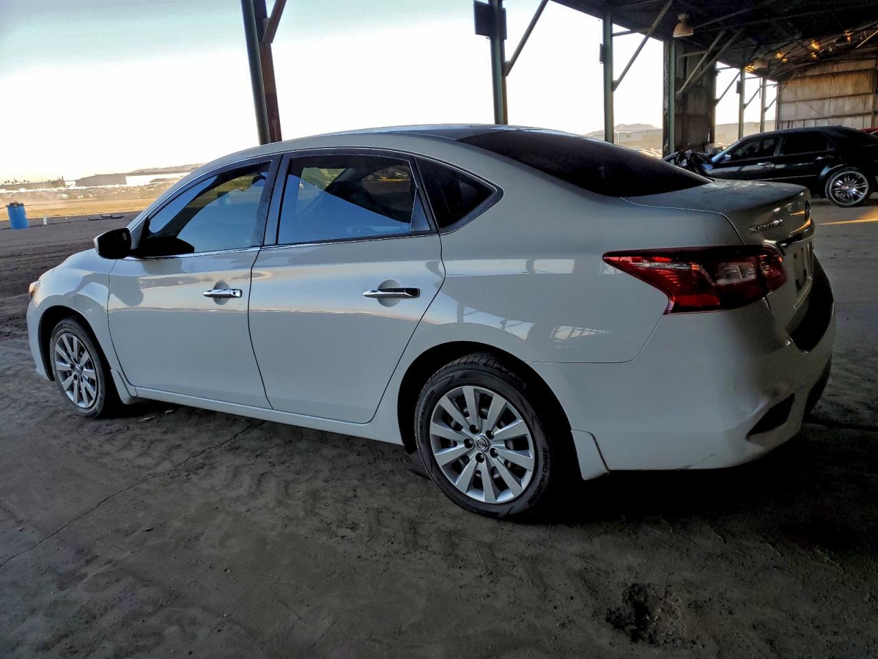 2017 NISSAN SENTRA S photo 3