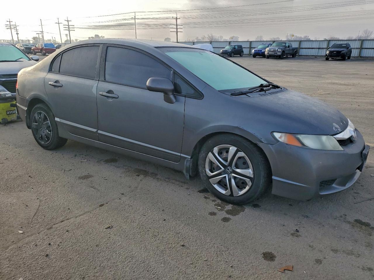 2010 HONDA CIVIC LX photo 4