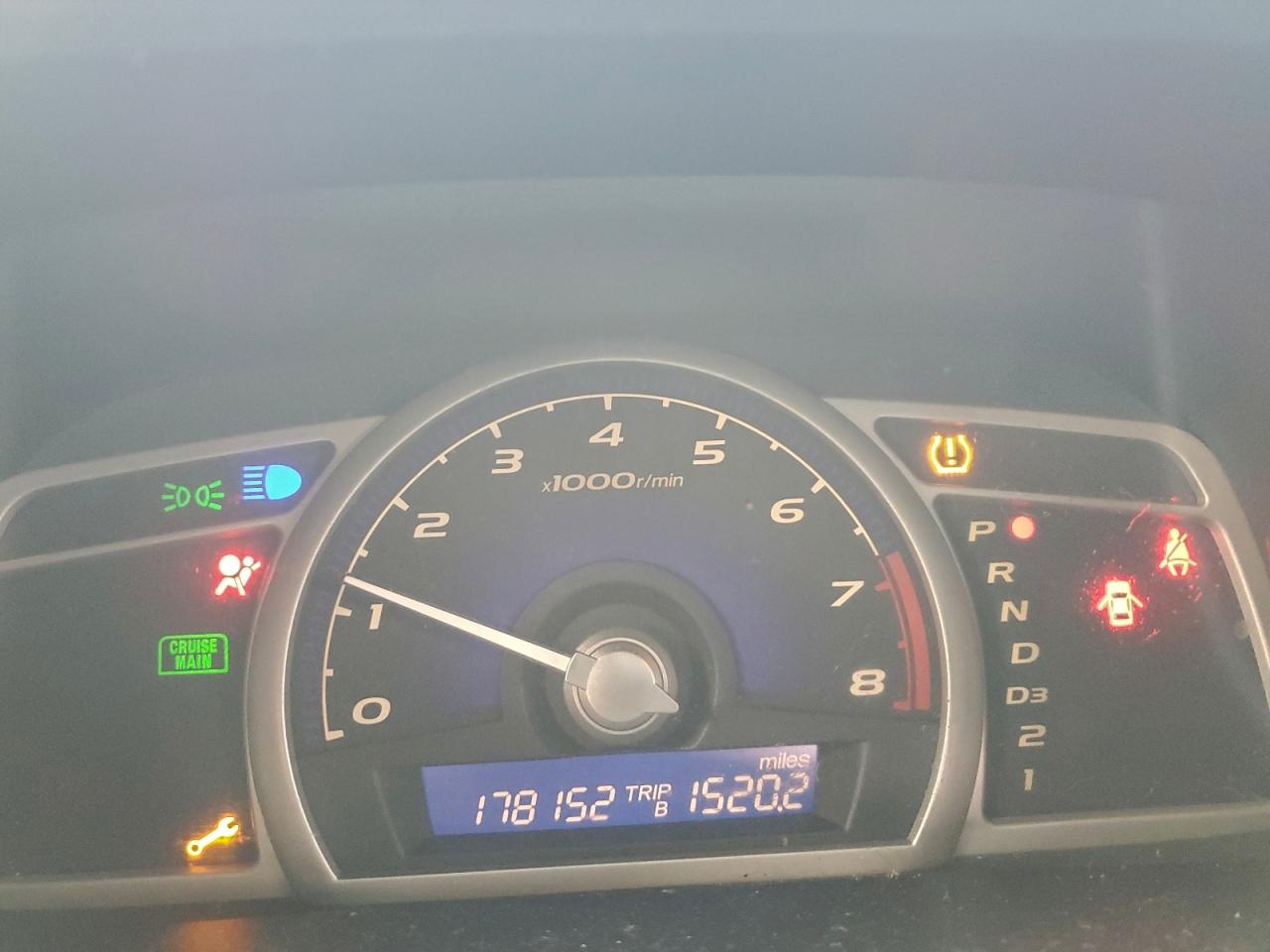 2010 HONDA CIVIC LX photo 9