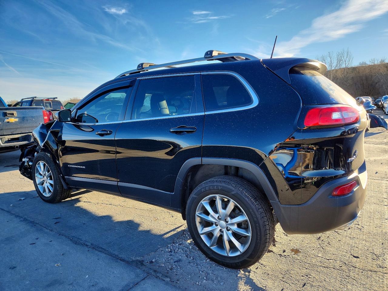 2017 JEEP CHEROKEE LIMITED photo 3
