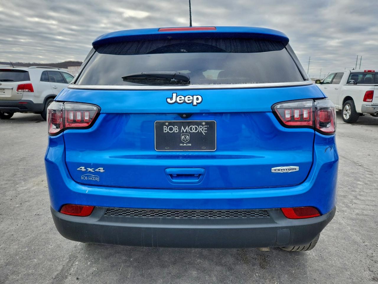 2022 JEEP COMPASS LATITUDE photo 6