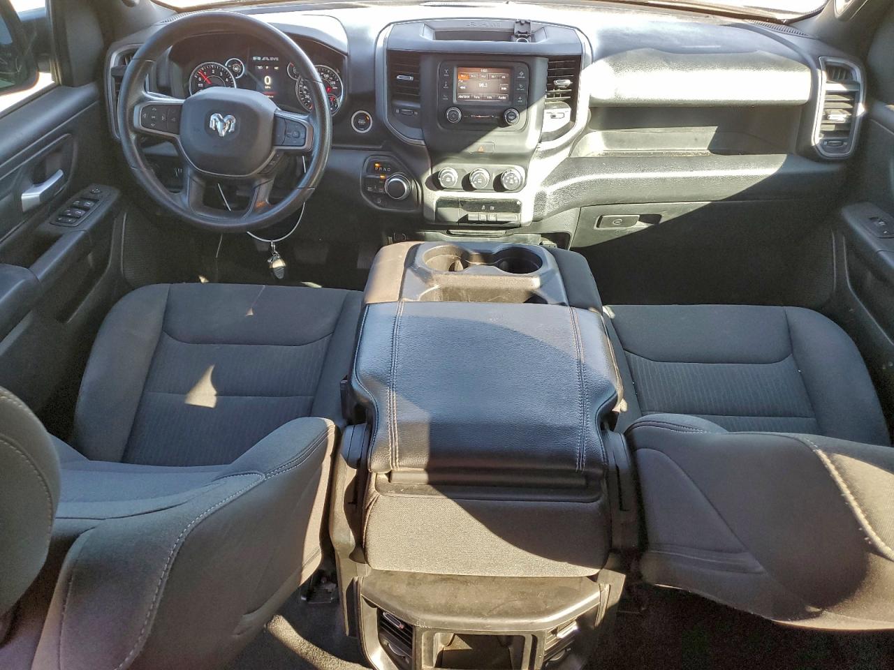 2023 RAM 1500 TRADESMAN photo 8