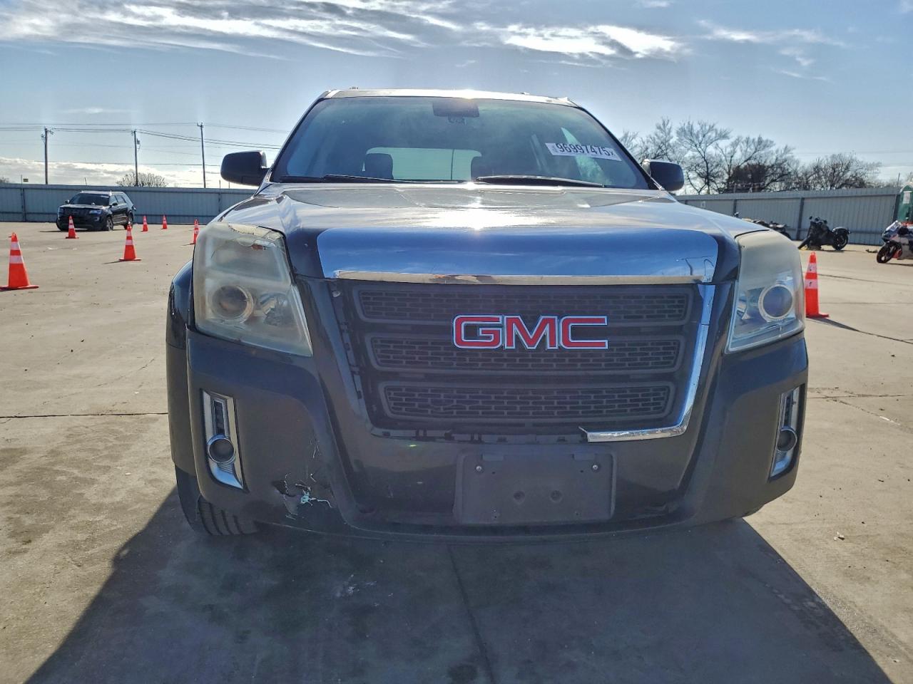 2015 GMC TERRAIN SLE photo 9