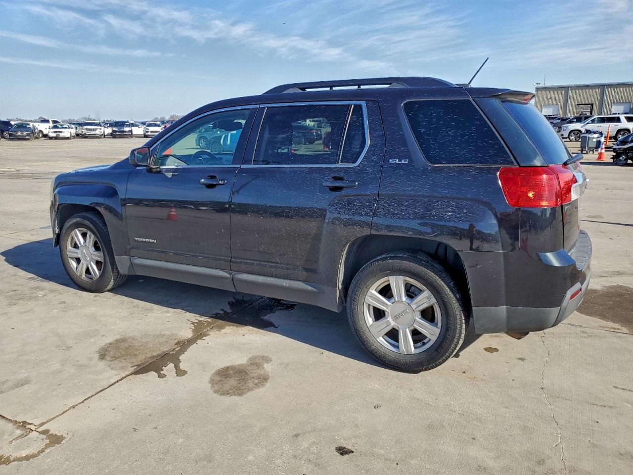 2015 GMC TERRAIN SLE photo 3