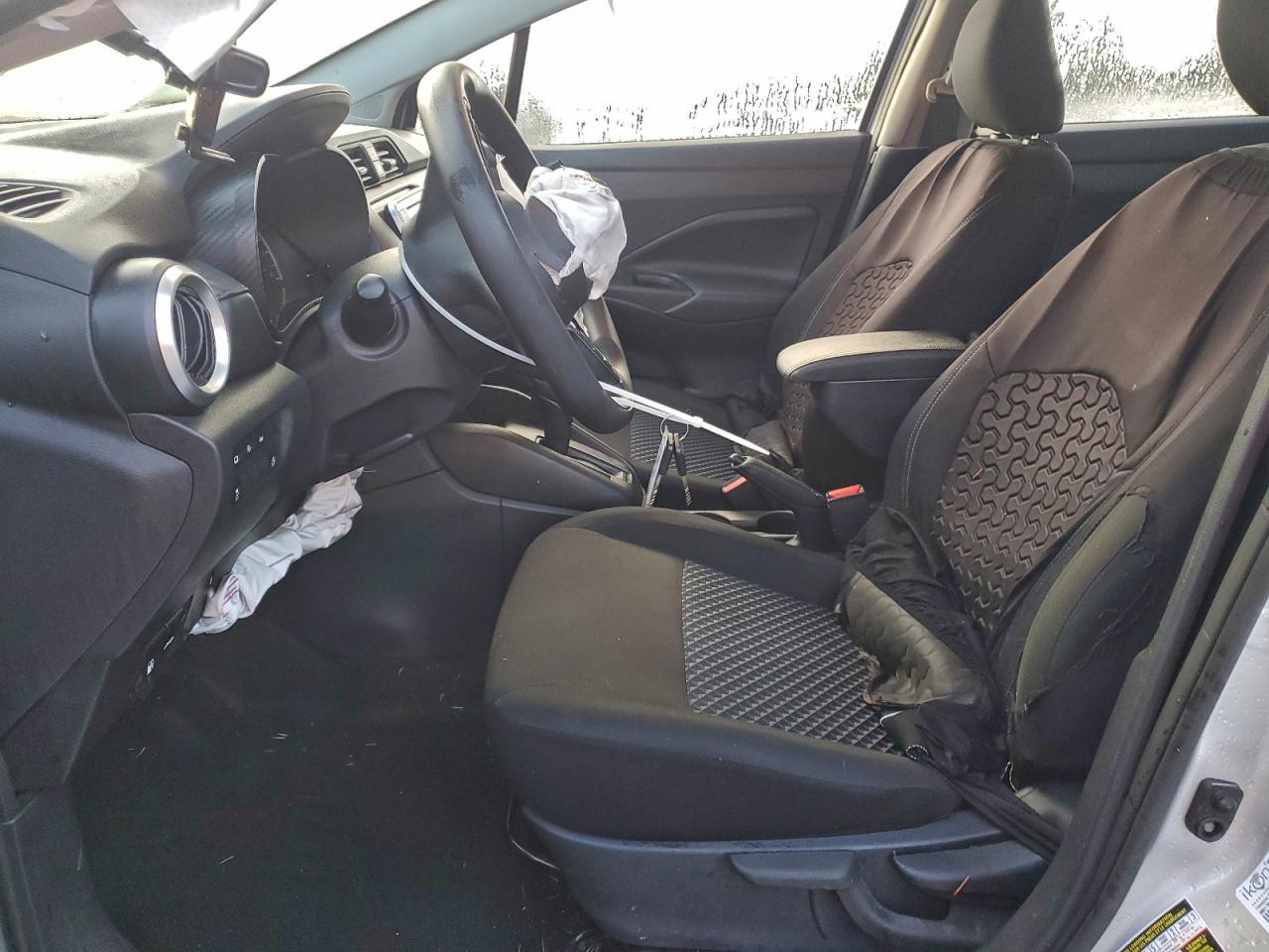 2024 NISSAN VERSA S photo 13