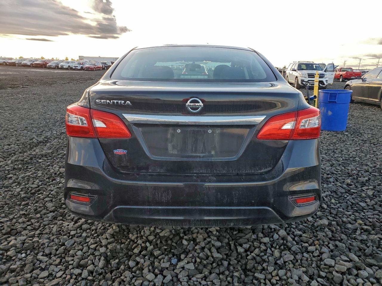 2018 NISSAN SENTRA S photo 16