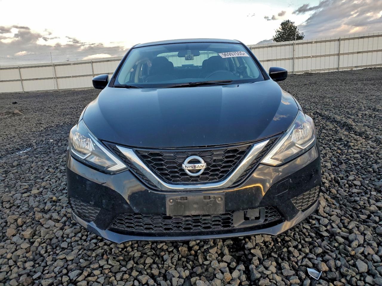 2018 NISSAN SENTRA S photo 13