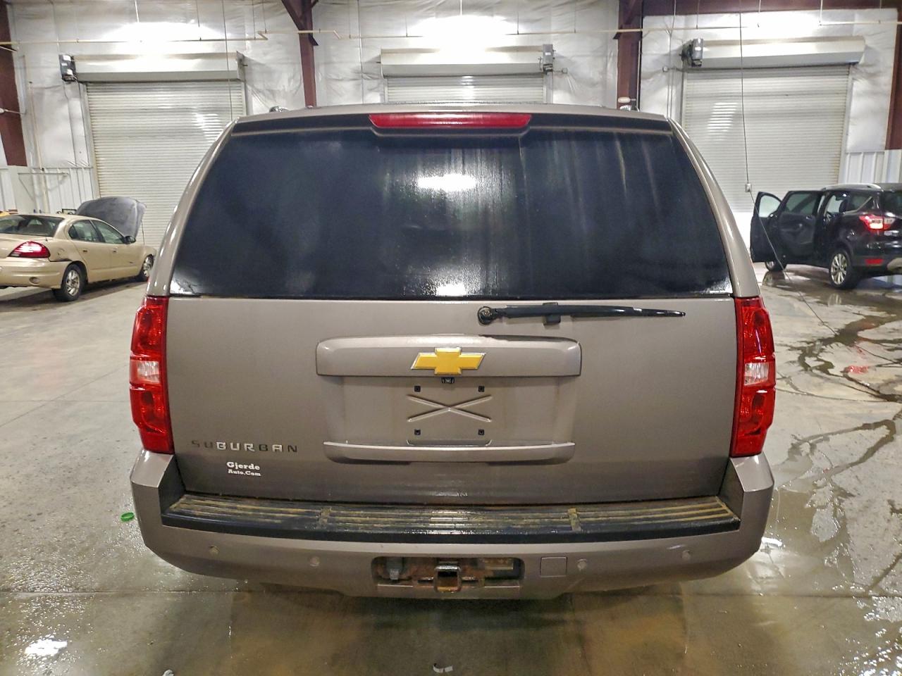 2013 CHEVROLET SUBURBAN K1500 LT photo 11