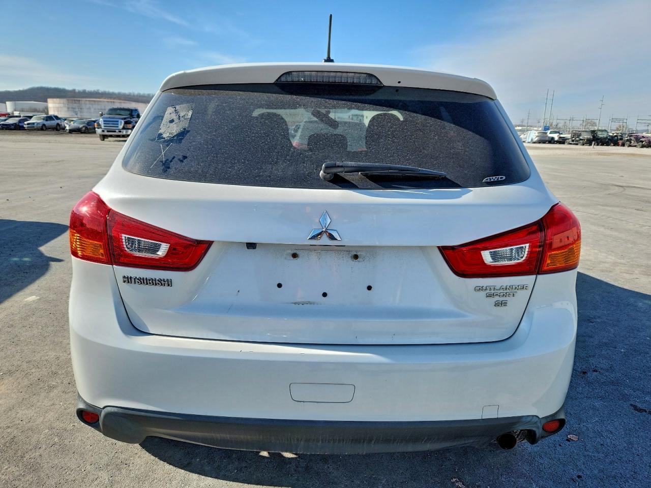 2016 MITSUBISHI OUTLANDER SPORT ES photo 16