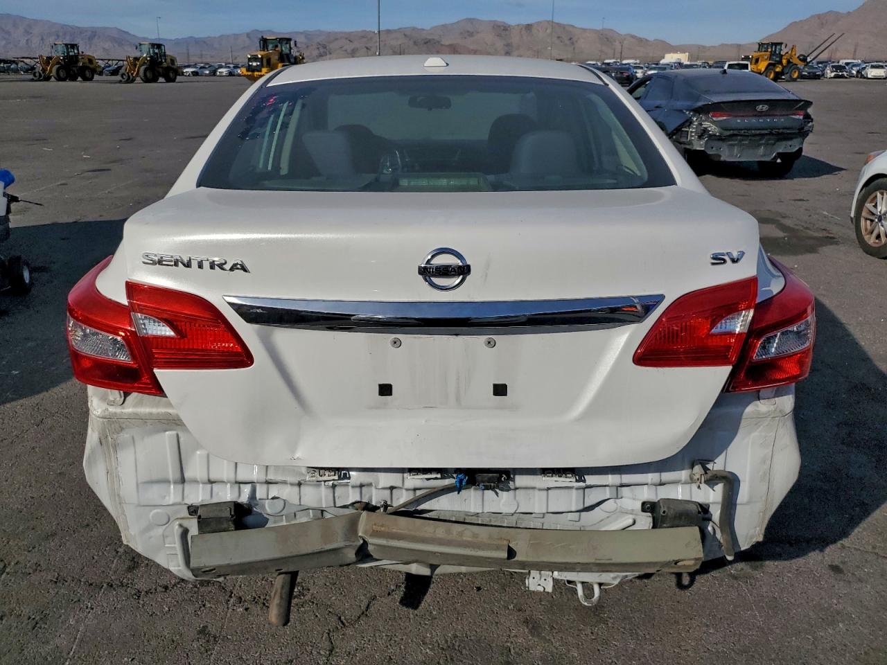 2019 NISSAN SENTRA S photo 6