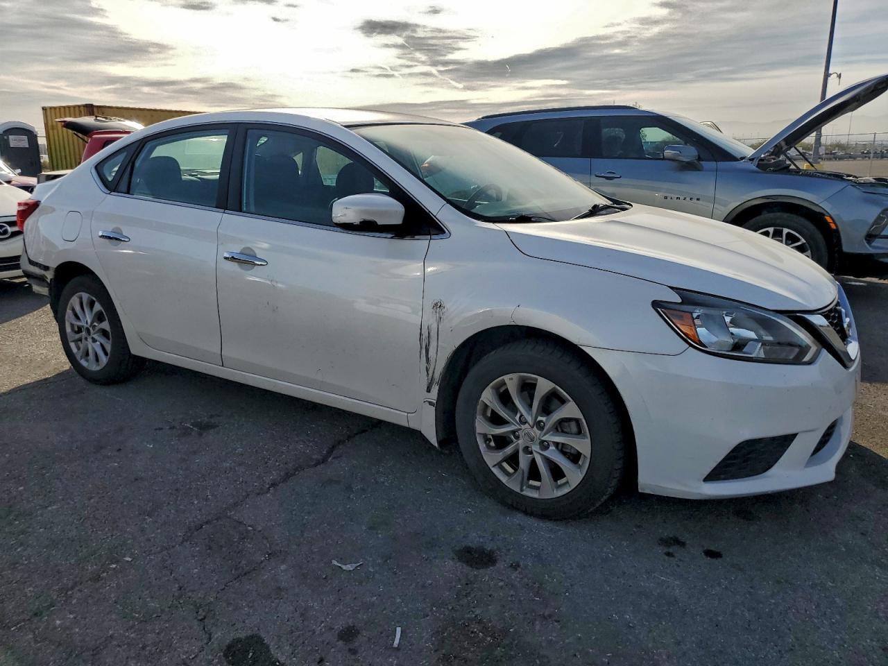 2019 NISSAN SENTRA S photo 4