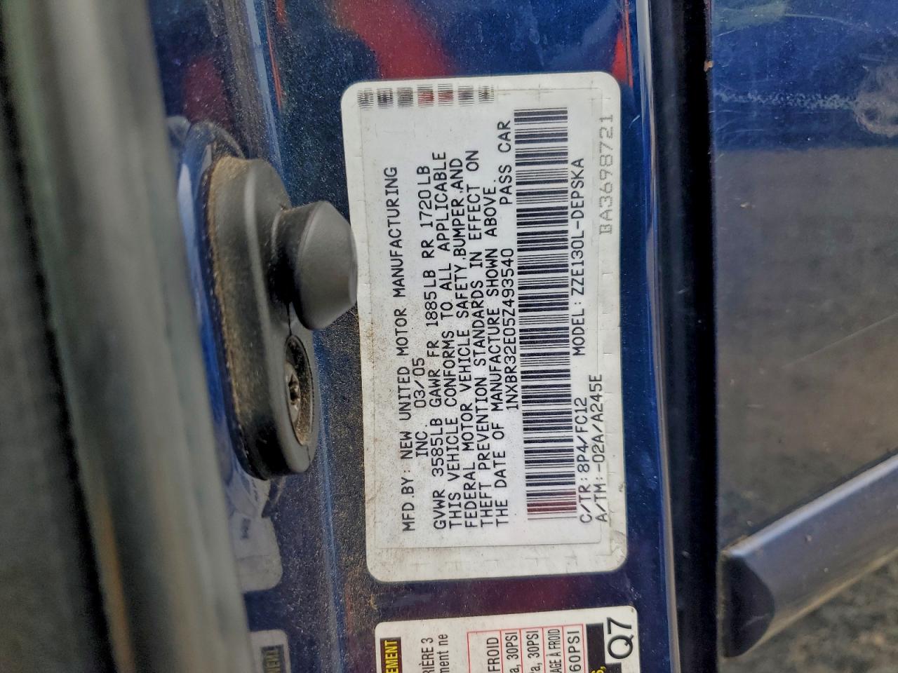 2005 TOYOTA COROLLA S photo 23